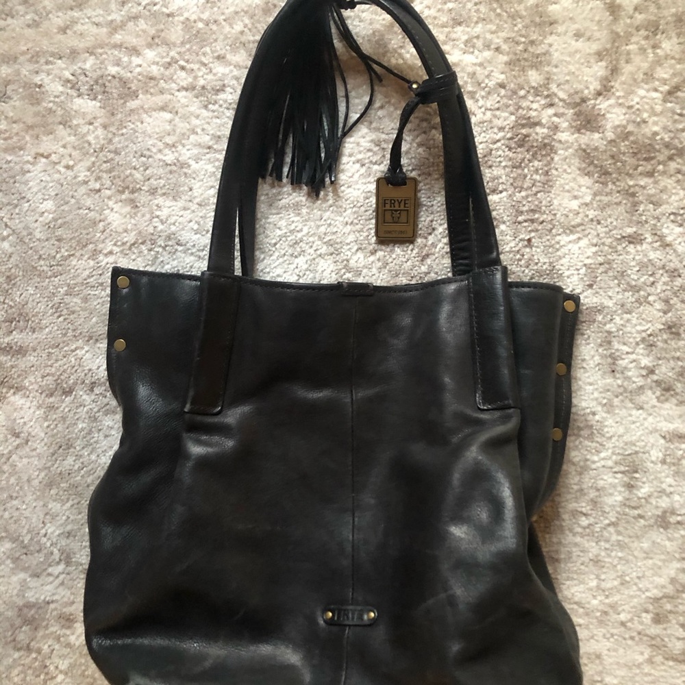 Great condition Frye Leather purse black.